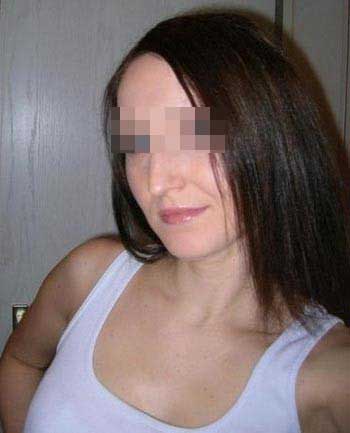 Femme mure cherche un beau beur pour baiser à Toulon